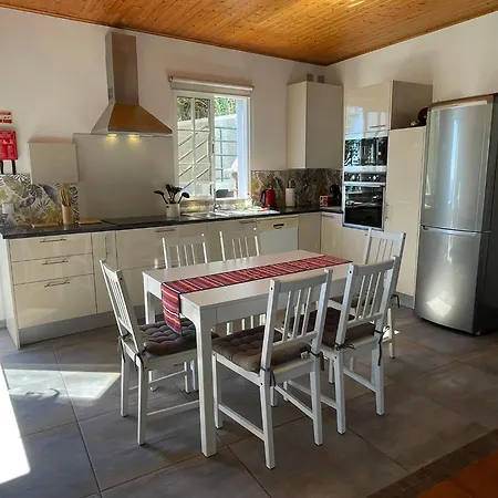 Casa Vista Do Ledo Arco da Calheta (Madeira)