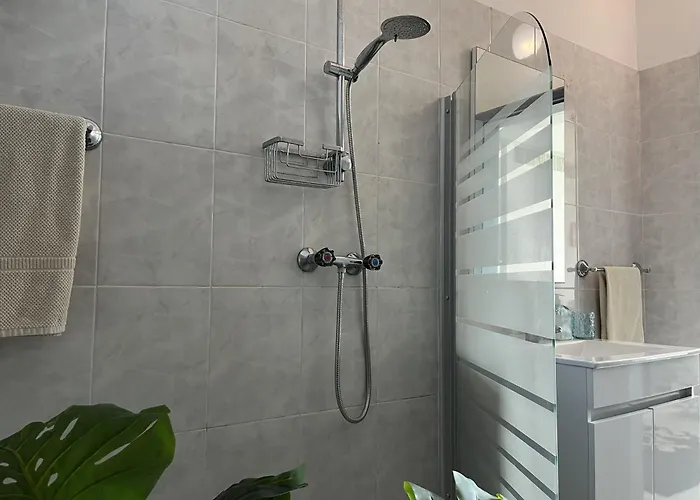 Casa Vista Do Ledo * Arco da Calheta (Madeira)